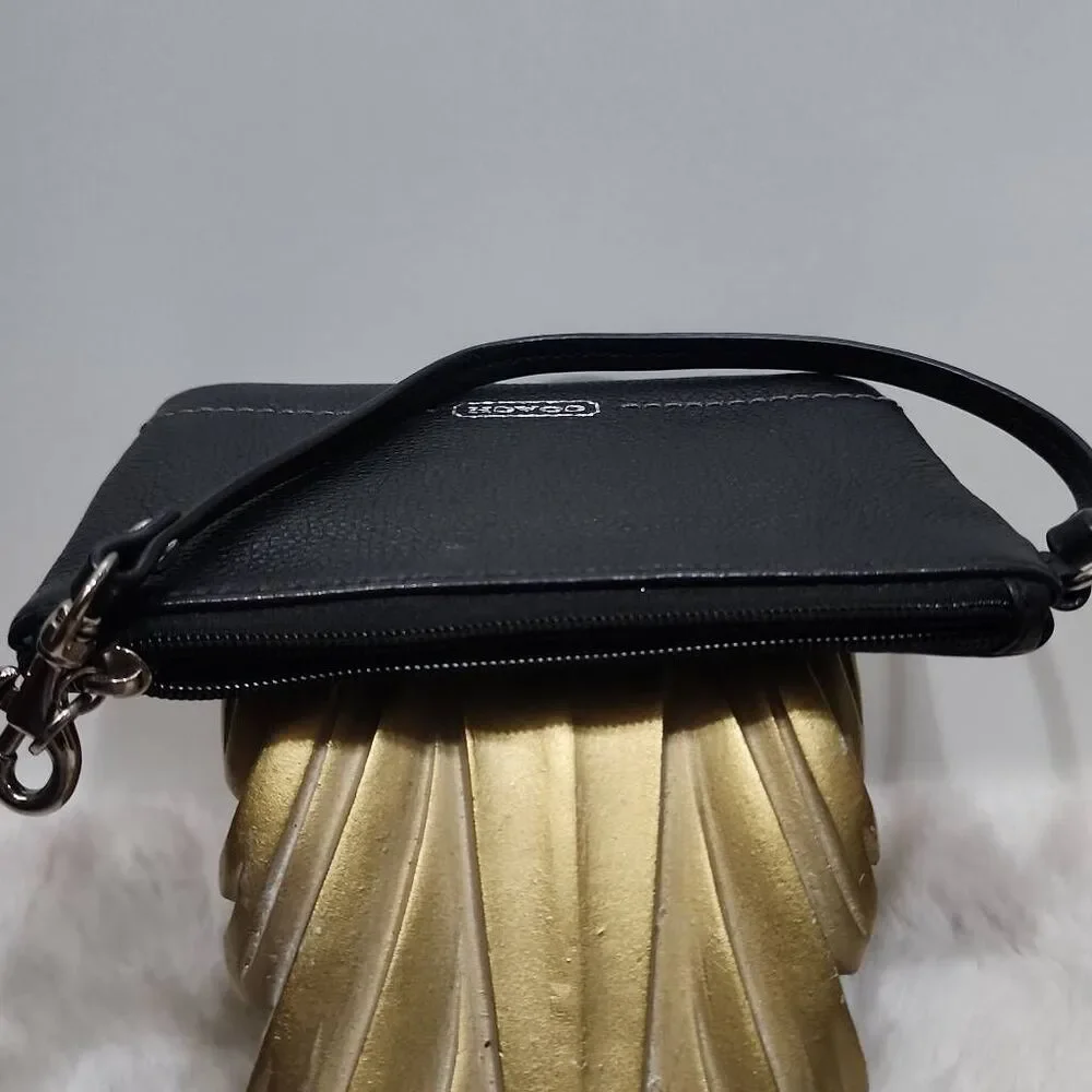 Coach Park Leather Small Wristlet Black